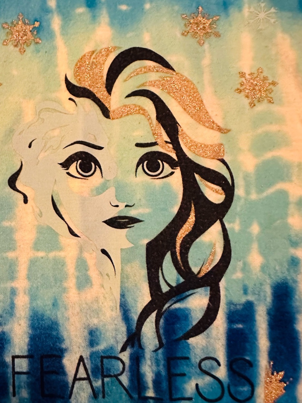 Justice Blue and Gold 'Fearless' Glitter Portrait Tapestry